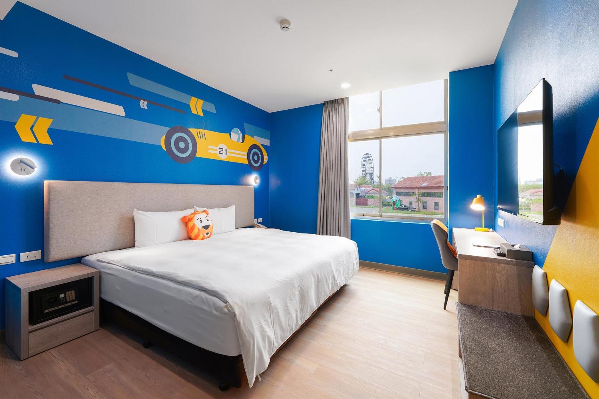 Holiday Garden Hotel Skm Park Гаосюн Экстерьер фото