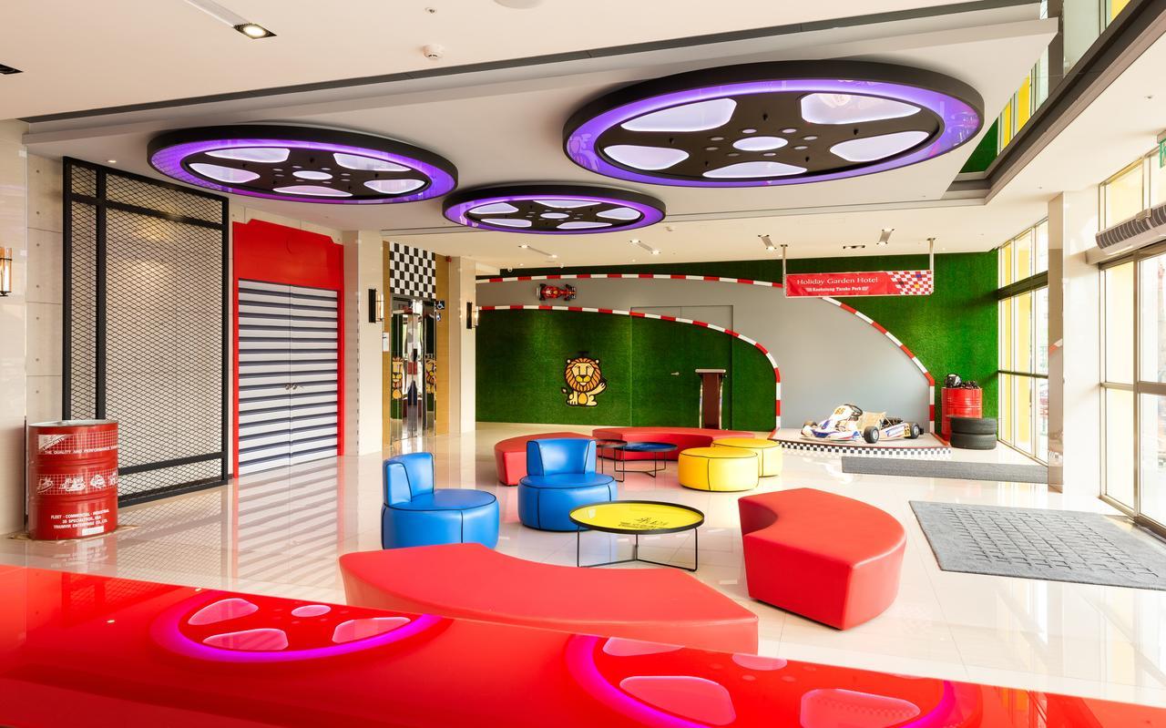 Holiday Garden Hotel Skm Park Гаосюн Экстерьер фото